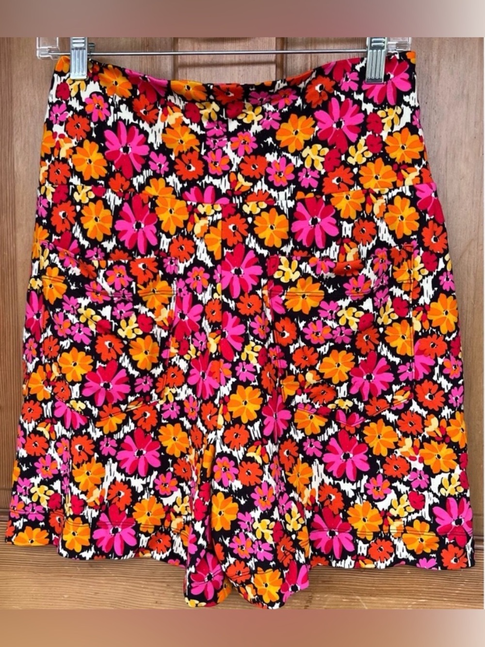 Cabi Chance Floral Colorful Shorts M - Picture 2 of 10